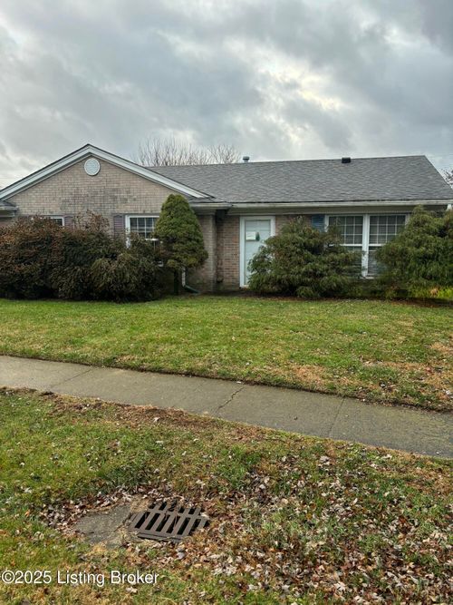 9810 Tucson Ct, Louisville, KY, 40223-1102 | Card Image