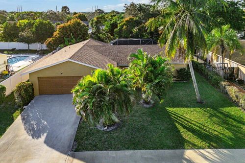 179 Dove Cir, Royal Palm Beach, FL, 33411-1702 | Card Image