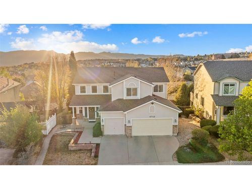 6712 Dream Weaver Dr, Colorado Springs, CO, 80923-9217 | Card Image
