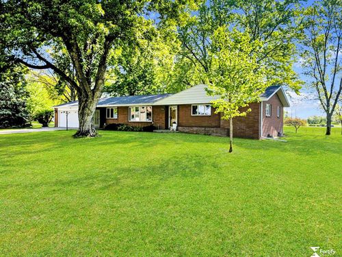 504 N Plum St, Shickley, NE, 68436-4043 | Card Image