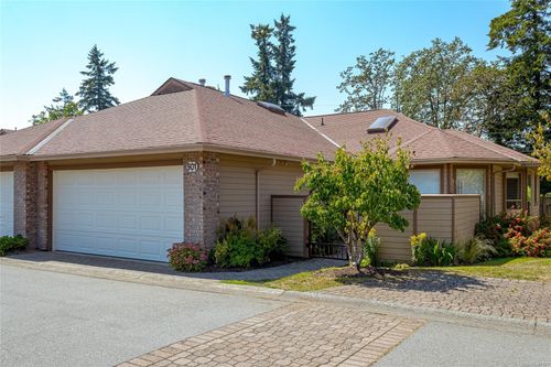 901-4515 Pipeline Rd, Victoria, BC, V8Z5M3 | Card Image