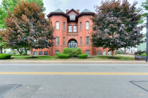 102-321 Plantation St, Worcester, MA, 01604-1767 | Card Image