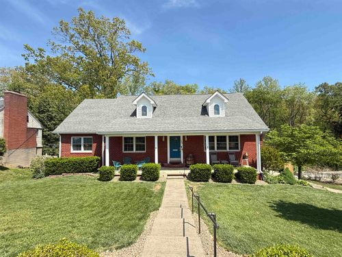 108 New Hampshire Dr, Ashland, KY, 41101-2244 | Card Image
