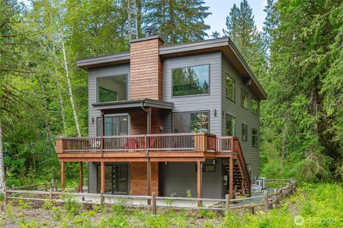 12031 Shuksan Rim Dr, Deming, WA, 98244-9597 | Card Image