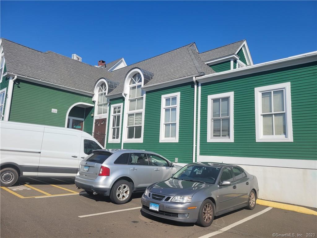 Commercial Lease in West Haven 2