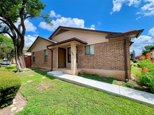 106-101 Clearday Dr, Austin, TX, 78745-5669 | Card Image