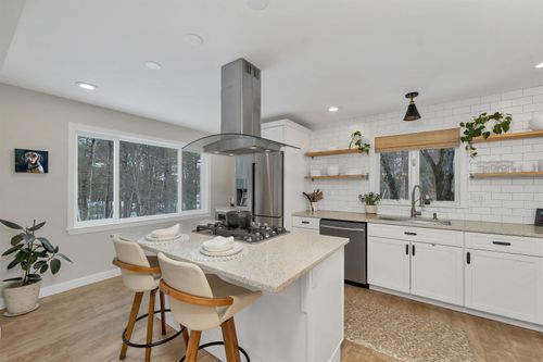 115-115 Chase Way, Manchester, NH, 03104-1717 | Card Image