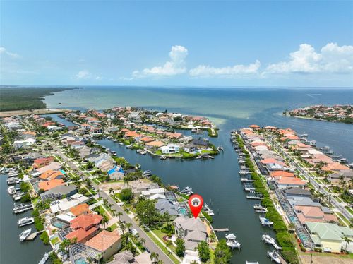 915 Symphony Isles Blvd, APOLLO BEACH, FL, 33572-2736 | Card Image