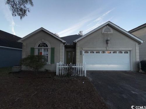 517 6th Ave S, North Myrtle Beach, SC, 29582-3307 | Card Image