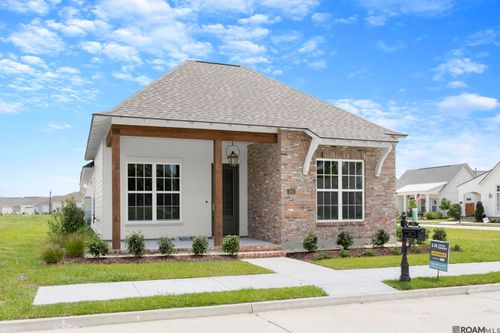 204 Fosters Way, Thibodaux, LA, 70301 | Card Image