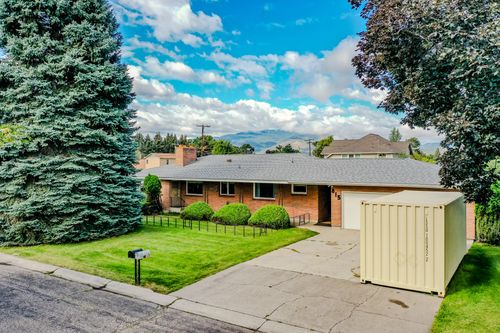 815 Gary Dr, Missoula, MT, 59804-2037 | Card Image
