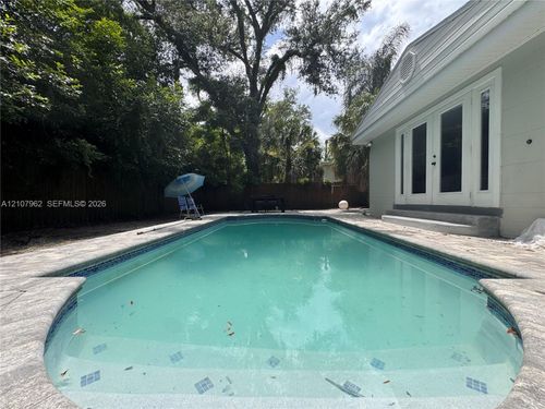 309 Deer Park Ave, TEMPLE TERRACE, FL, 33617-4119 | Card Image