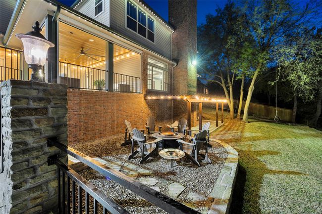 Family time can be spent at the fire pit making smores year round! | Image 40
