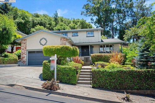 3457 Hackamore Dr, Fairview, CA, 94541-5716 | Card Image