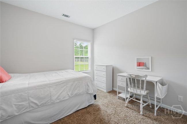 Newer carpet. | Image 19