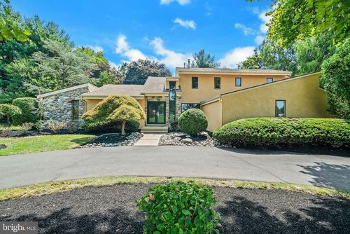 468 Long Ln, HUNTINGDON VALLEY, PA, 19006-2933 | Card Image