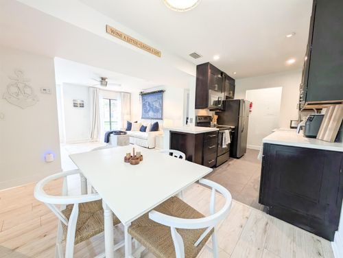 apt-241-10200 Belle Rive Blvd, Jacksonville, FL, 32256-9509 | Card Image