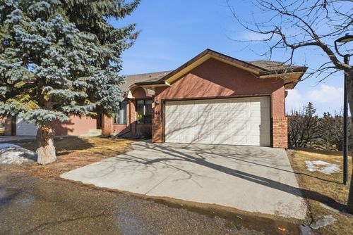 44 Edgeland Close Nw, Calgary, AB, T3A3B1 | Card Image