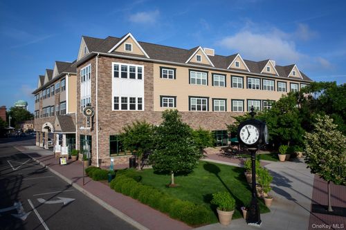 e218-180 Atlantic Avenue, Oyster Bay, NY, 11735 | Card Image