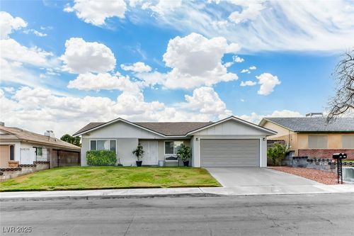 7113 Stormson Drive, Las Vegas, NV, 89145 | Card Image