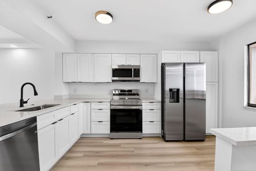 707-6866 Huntington Ln, Delray Beach, FL, 33446-3039 | Card Image