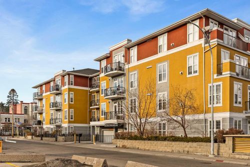 311-208 Holy Cross Lane Sw, Calgary, AB, T2S3G3 | Card Image