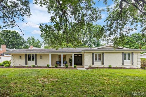 86 Heather View Dr, Chesterfield, MO, 63017-2715 | Card Image