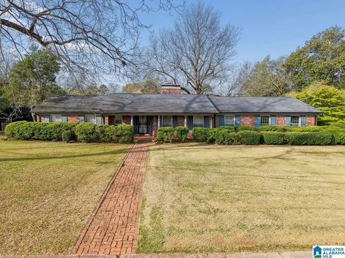 876 Twin Lake Dr Ne, Birmingham, AL, 35215-6515 | Card Image