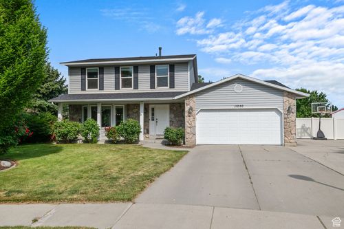 11250 Meadow Hill Cir, Sandy, UT, 84070-5392 | Card Image