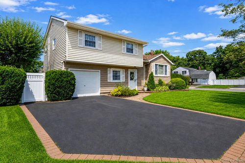 2 Gould Dr, Lake Grove, NY, 11755-2309 | Card Image