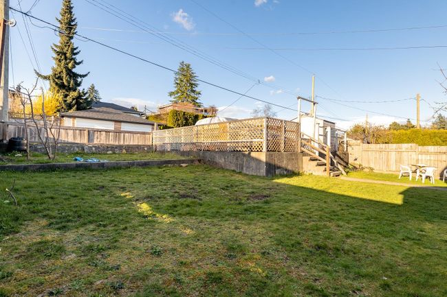 6449 Portland Street Street, House other with 6 bedrooms, 2 bathrooms and null parking in Burnaby BC | Image 11