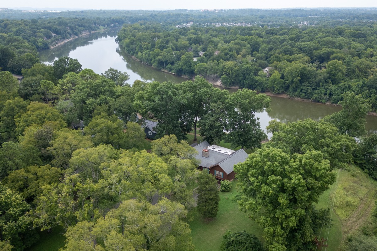 Brush Hill Rd, Nashville, TN 37216