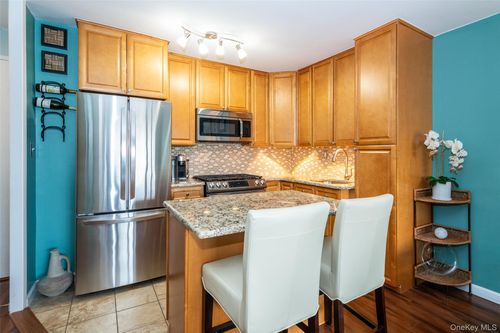 apt-11e-155 Ferris Ave, White Plains, NY, 10603-3442 | Card Image