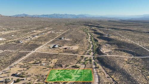 83-27211 N Pear Ave, Meadview, AZ, 86444 | Card Image
