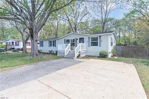 113 Cattail Ln, Yorktown, VA, 23693-5212 | Card Image