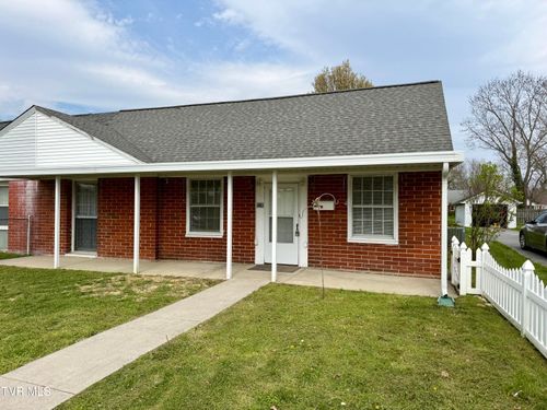 520 W Sullivan St, Kingsport, TN, 37660-3643 | Card Image