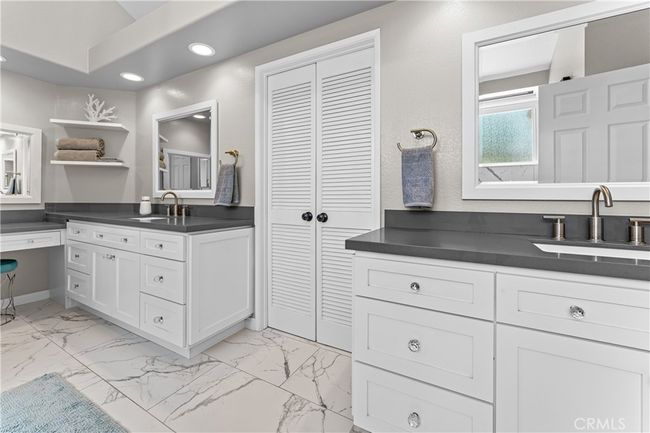 Primary Bathroom | Image 23