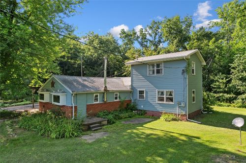 10205 Feather Ridge Rd, Toddville, IA, 52341-9722 | Card Image