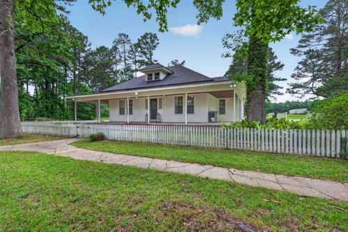 8402 Springridge Texas Line Rd, Keithville, LA, 71047-7170 | Card Image