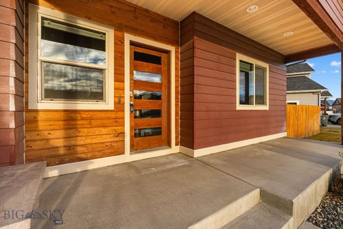 921 New Mexico Dr, Belgrade, MT, 59714-8791 | Card Image
