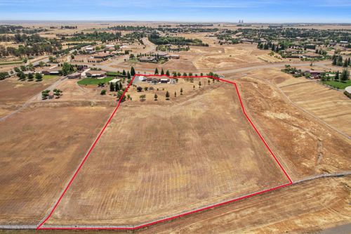 9240 Stablegate Rd, Wilton, CA, 95693-9200 | Card Image