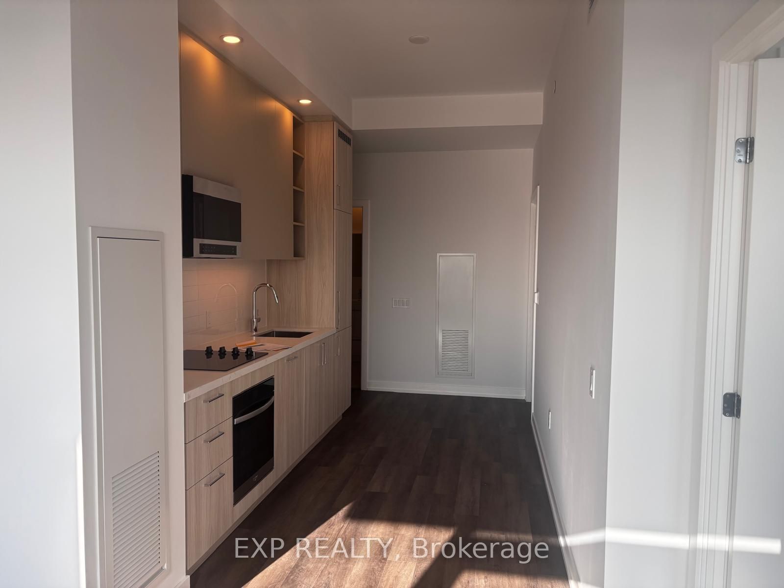 Residential Lease in Vaughan 2