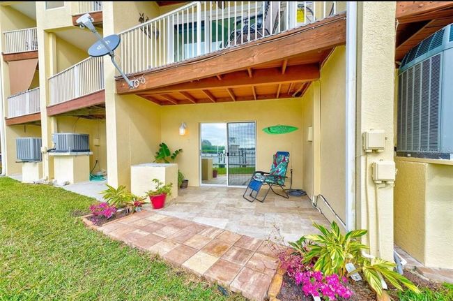 150 Brent Cir, Townhouse with 3 bedrooms, 3 bathrooms and null parking in OLDSMAR FL | Image 15