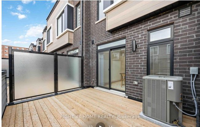 1557 Midland Ave, House attached with 4 bedrooms, 4 bathrooms and 1 parking in Scarborough ON | Image 31