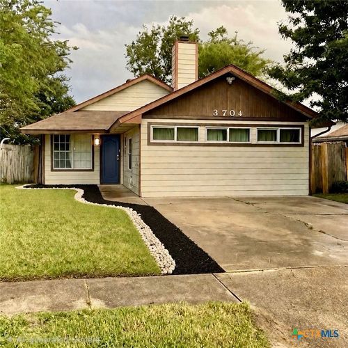 3704 Trotwood Trl, Killeen, TX, 76543-2716 | Card Image