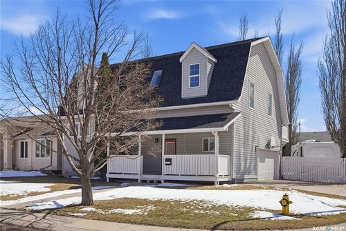 202 Coben Cres, Saskatoon, SK, S7S1B1 | Card Image