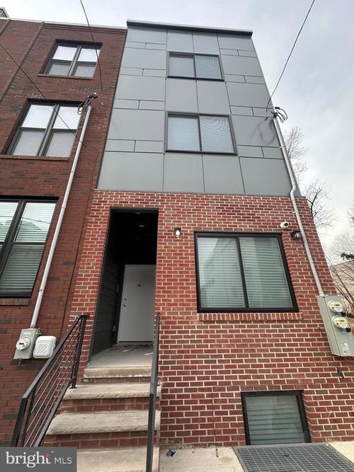 2-2212 N 7th St, PHILADELPHIA, PA, 19133-2101 | Card Image