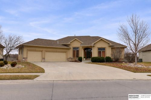 7105 N 117th Ave, Omaha, NE, 68142-1618 | Card Image