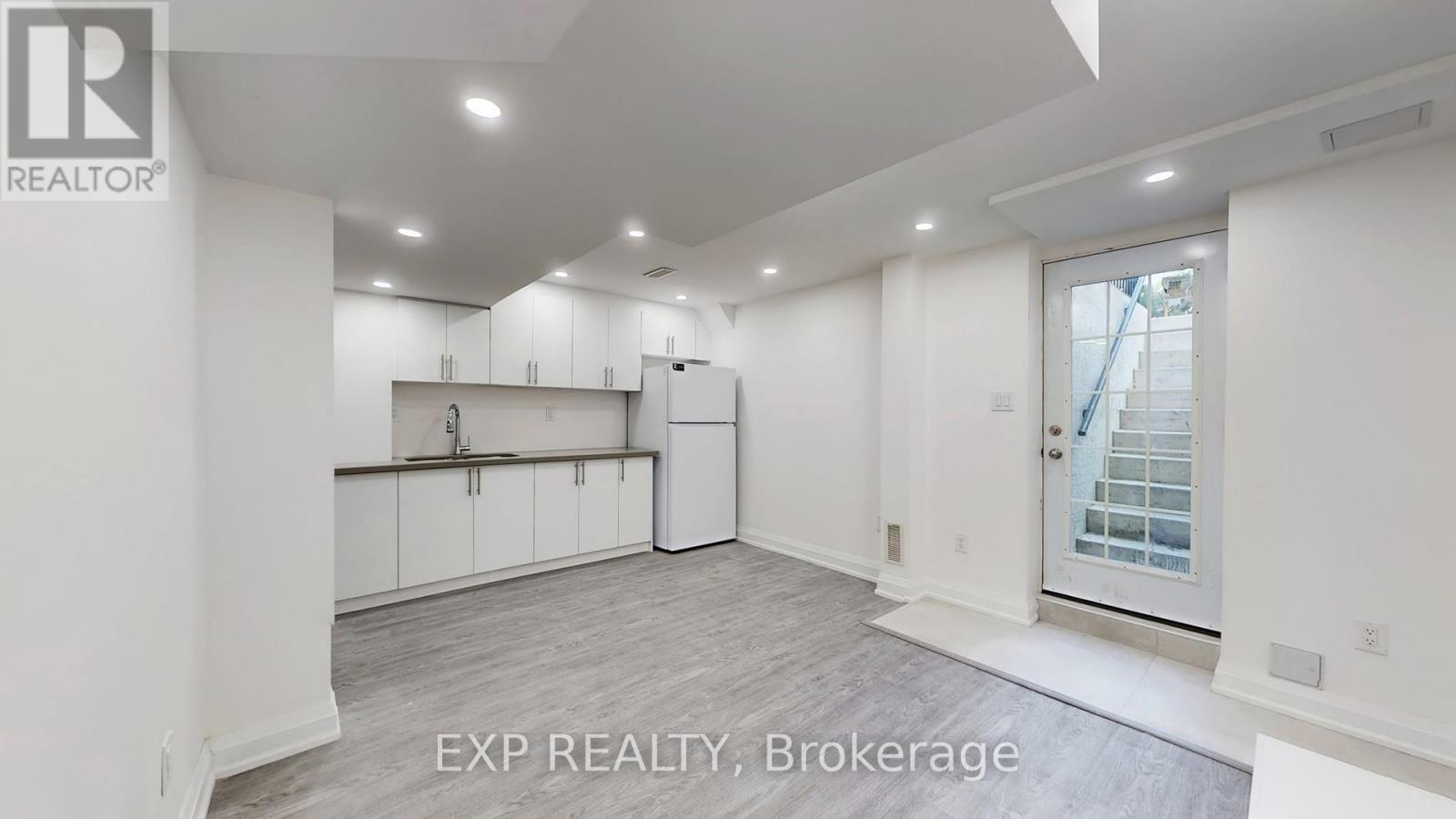 Residential Lease in Brampton (Fletcher's Creek Village) 5