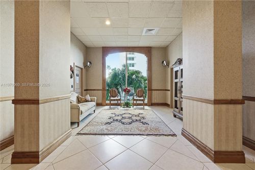 apt-2k-4280 Galt Ocean Dr, Fort Lauderdale, FL, 33308-6118 | Card Image